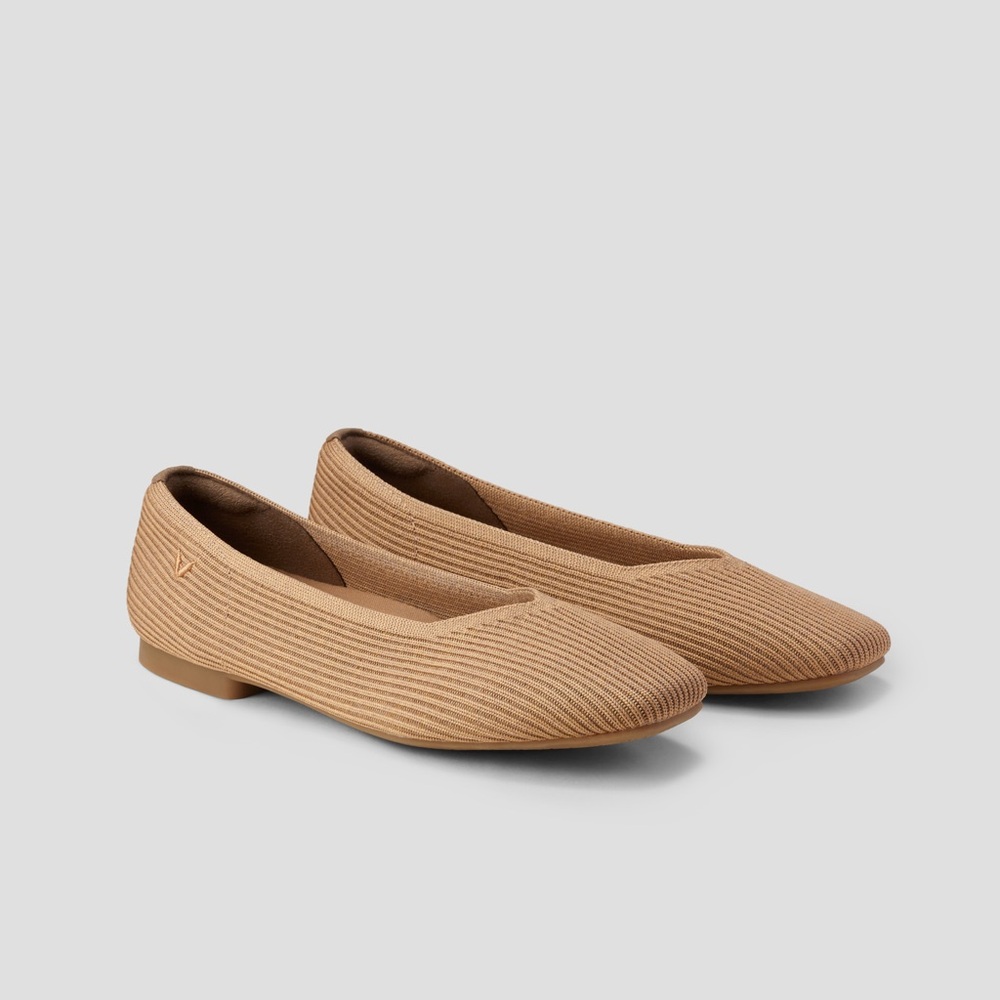 VIVAIA Square-Toe‎ V-Cut Flats (Margot 2.0) Nutmeg 41W